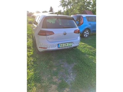 VOLKSWAGEN GOLF VII e-Golf