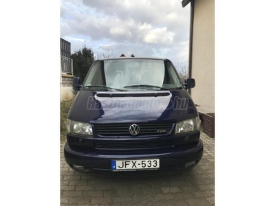 VOLKSWAGEN MULTIVAN