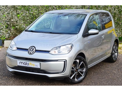 VOLKSWAGEN UP e-Up! Ülés fűtés. Kamera. Tempomat. Bluetooth. DigitKlíma. Gyors és hálózati töltő