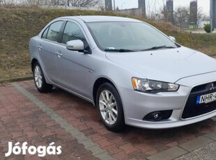 Mitsubishi Lancer Sportback 1.6 Invite 54 ezer...