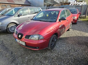 SEAT Cordoba 1.4 Signo Vonóhorog