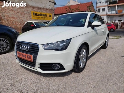 AUDI A1 1.2 TFSI Ambition Klíma Tempomat START-...