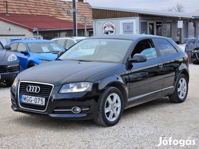 AUDI A3 1.6 TDI Ambiente DPF Ülésfűtés-Bőr-Tola...