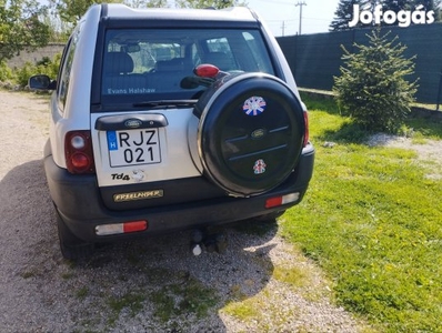 Jobb kormányos Landrover freelander TD 4 friss műszakival