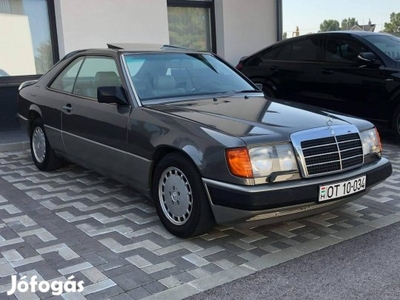 Mercedes-Benz 230 CE Gyűjtői darab ! OT