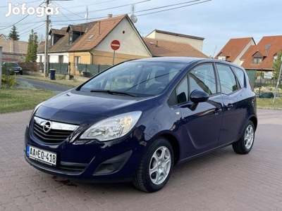 Opel Meriva 1.3 CDTI Design