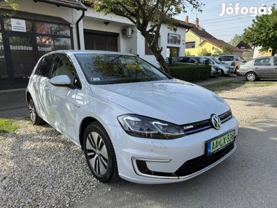 Volkswagen Golf e-Golf Gyöngyház Fényezés/ Telj...