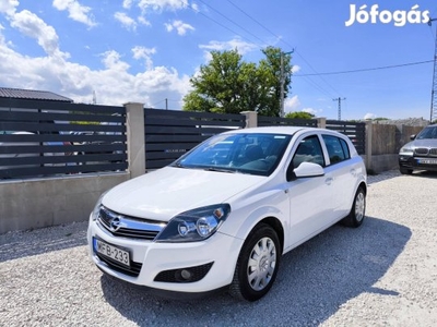 Opel Astra H 1.6 Classic III Magyarországi 1. T...