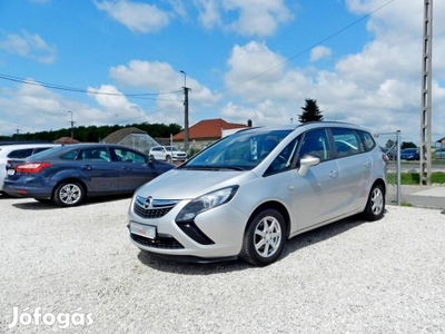 Opel Zafira Tourer 1.4 T Edition Digit klíma.Te...