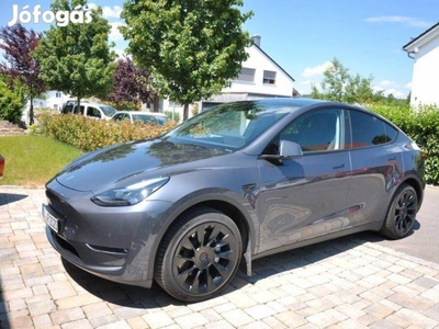 Tesla Model Y Long Range AWD (Automata) Cégekne...