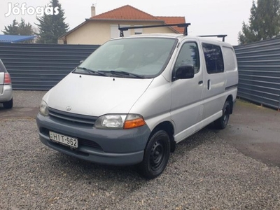 Toyota HI-ACE Hiace 2.4 D Combi 6 fő. MO.-i! -...