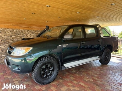 Toyota HI Lux Hilux 2.5 D-4D 4x4 Double Comfort AC