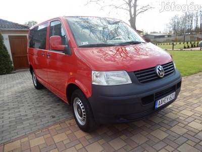 Volkswagen Transporter T5 1.9 TDI Originál 226....