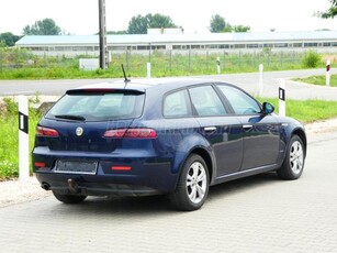 ALFA ROMEO 159 SW 2.0 JTDm 16V Distinctive Levehető horog