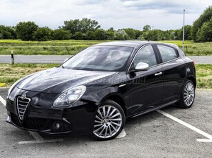 ALFA ROMEO GIULIETTA 1.4 TB Distinctive Qv-Line/ÜLÉSFŰTÉS/ Szervzkönyv