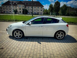 ALFA ROMEO GIULIETTA 1.4 TB MultiAir Distinctive QV-line