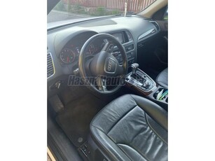 AUDI Q5 2.0 TFSI quattro S-tronic