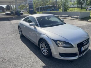 AUDI TT Coupe 3.2 V6 Quattro S-tronic