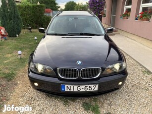 BMW 320i Touring