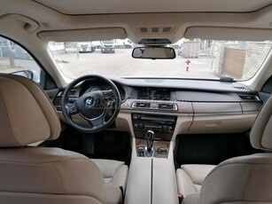 BMW 740d xDrive (Automata)