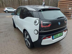 BMW I3 94Ah (Automata) LED fényszóró. Nagy Navi. Alufelni. Hőszivattyú. Ülésfútés. Gyorstölthető