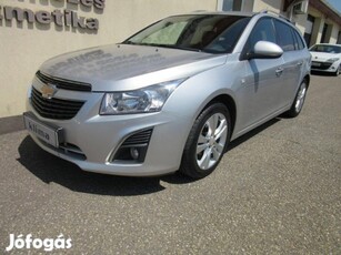 Chevrolet Cruze SW 1.4t Ltz Digitklima. Tempoma...