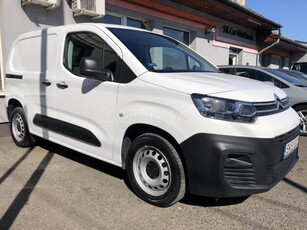 CITROEN BERLINGO 1.5 BlueHDi 100 Club M (3 személyes ) Magyar! Első tulajdonostól! Garancia! Vezetett szerviztörténet! Tolatóradar!