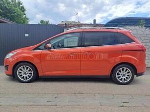 FORD C-MAX Grand1.6 VCT Titanium [7 személy] Felkészítés nélkül külföldi okmányokkal