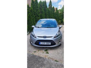 FORD FIESTA 1.4 Colourline