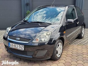 Ford Fiesta 1.4 Comfort Ápolt. Megbízható Jármű...