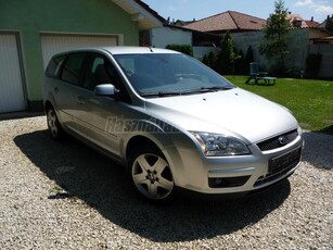 FORD FOCUS 1.6 Collection Style felszereltség - tempomat - tolatóradar - 178e km - 2tulaj