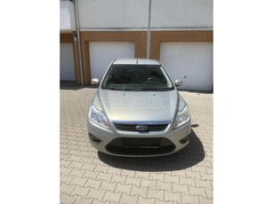 FORD FOCUS 1.6 Fresh Névre írva!