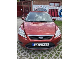 FORD FOCUS 1.6 Ghia