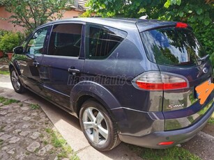 FORD S-MAX 2.0 TDCi Titanium