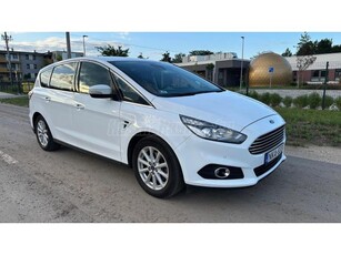 FORD S-MAX 2.0 TDCi Titanium Powershift Magyarországi.végig vezetett szervizkönyv