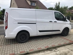 FORD TRANSIT Custom 2.0 TDCi 340 L2H1 Trend (5 személyes ) MAGYAR.--SÉRÜLÉSMENTES--VÁLTÓ HANGOS--NAVIGÁCIÓ