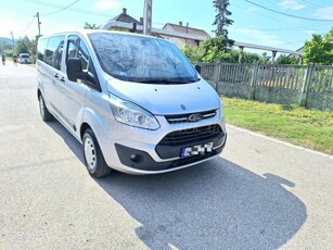 FORD TRANSIT Tourneo Custom 2.2 TDCi 300 SWB Titanium