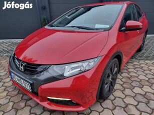 Honda Civic 1.4 Comfort Szép Sportos Ébenfekete...