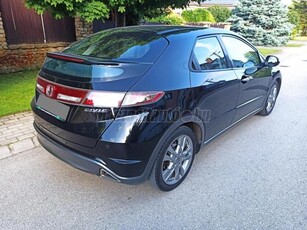 HONDA CIVIC 1.8 Sport Sérülésmentes. Szép állapot. 123.800 km!