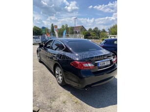 INFINITI M35h 3.5 V6 Hybrid GT (Automata)