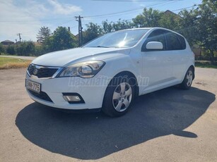 KIA CEE'D 1.4 LX EURO5 klímás