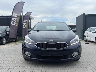 KIA CEE'D 1.6 GDI EX Limited Tolatókamera/Ülés-kományfűtés/Téli-nyári kerékgarnitúra