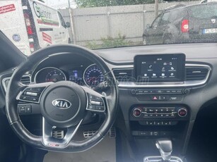 KIA CEE'D Ceed 1.6 CRDi HP Gold GT Line DCT