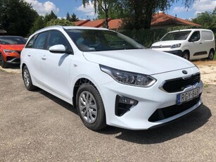 KIA CEE'D Ceed SW 1.4 T-GDI Silver Vision Magyar.1 Tulaj.144.000km. vezetett szervizkönyv .Téli-Nyári gumi