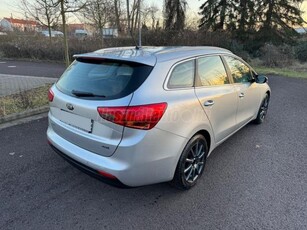 KIA CEE'D SW 1.4 CRDI EX AKÁR 1 ÉV GARANCIÁVAL