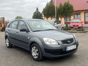 KIA RIO 1.4 EX Cool klíma.friss műszaki.kevés km