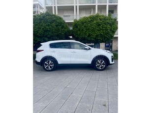 KIA SPORTAGE 1.6 GDI Silver 2 ÉV GYÁRTÓI GARANCIA 59.500 KM!! PAJZS RENDSZER - TÉLI-NYÁRI GUMIVAL