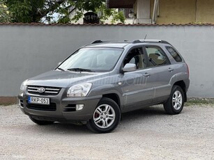 KIA SPORTAGE 2.0 EX 4WD 190E KM/JÉGHIDEG KLÍMA/FÉLBŐR/TEMPOMAT