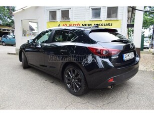 MAZDA 3 Sport 2.0 Attraction ITT és MOST AKCIÓ!!! MAGAS FELSZERELTSÉG/TEMPOMAT/JÉGHIDEG KLIMA/ELEKTROMOS ABLA