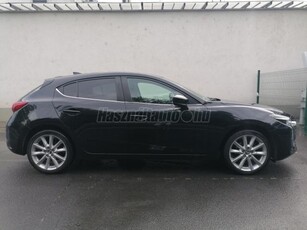 MAZDA 3 Sport 2.0 Revolution BI-LED/HUD/RVM/Navigáció/Radarok/BOSE/110000Km